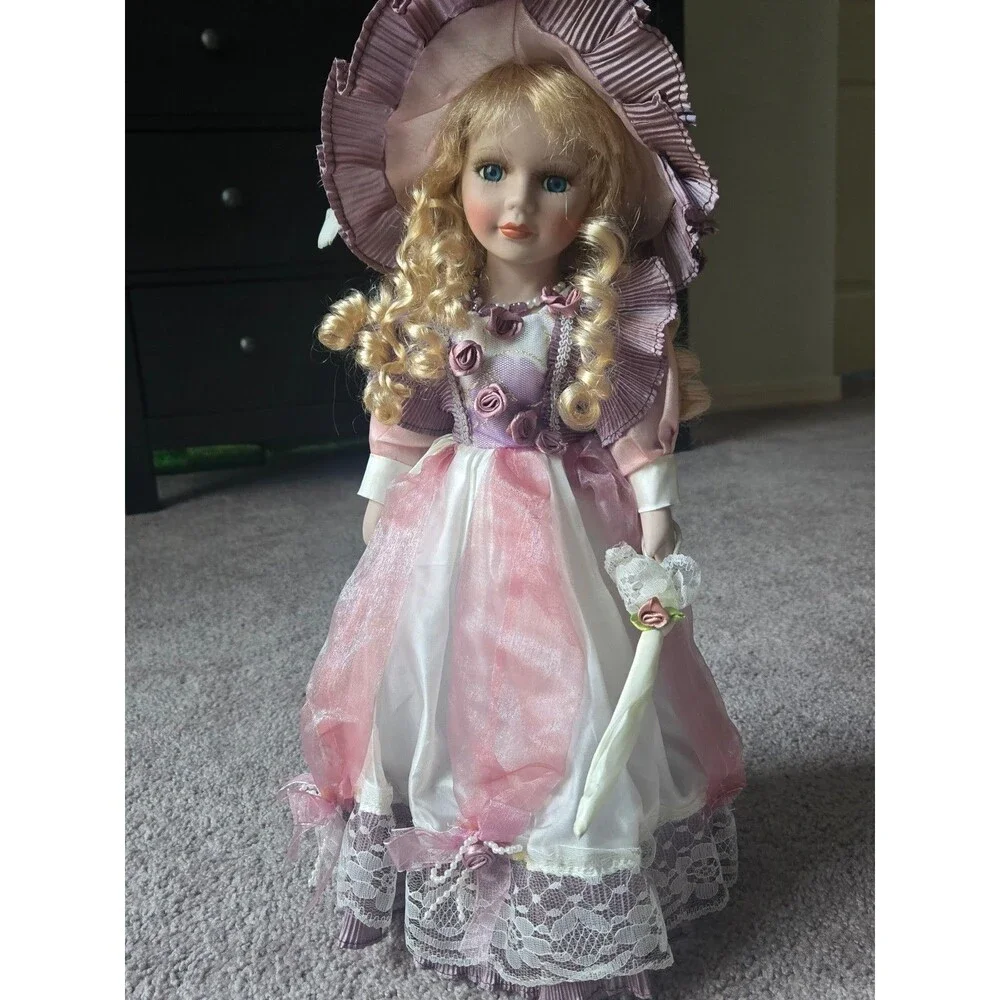 Vintage Porcelain Doll with Stuffed Cloth Body – Hand-Painted